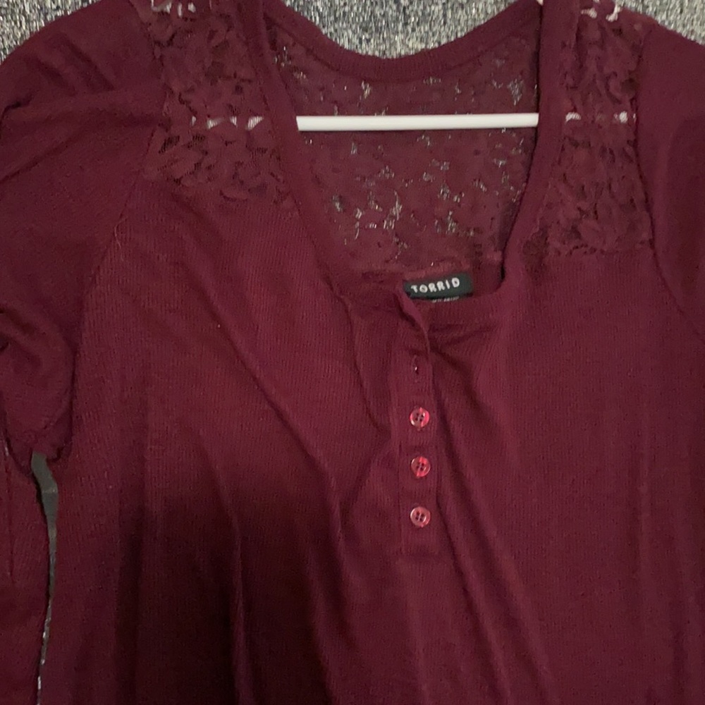Torrid top - Picture 2 of 2